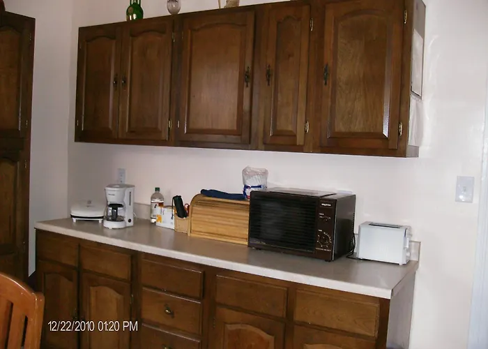 Pleasant Rooming House